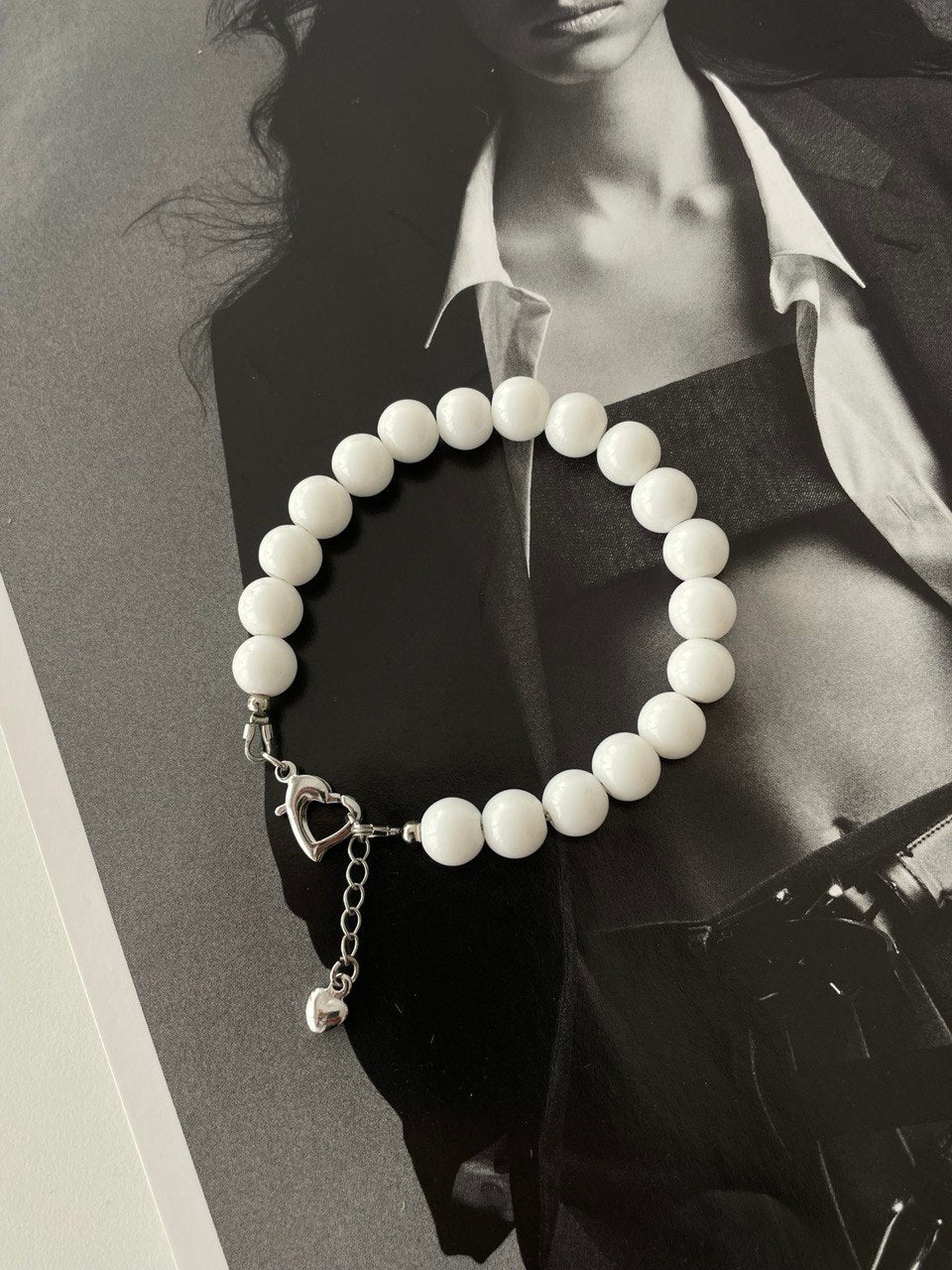 Браслет из белого кварца
