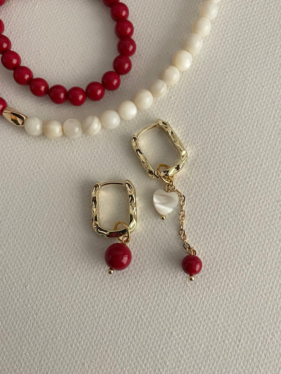 Earrings - ovals with nacre and crystal pearls