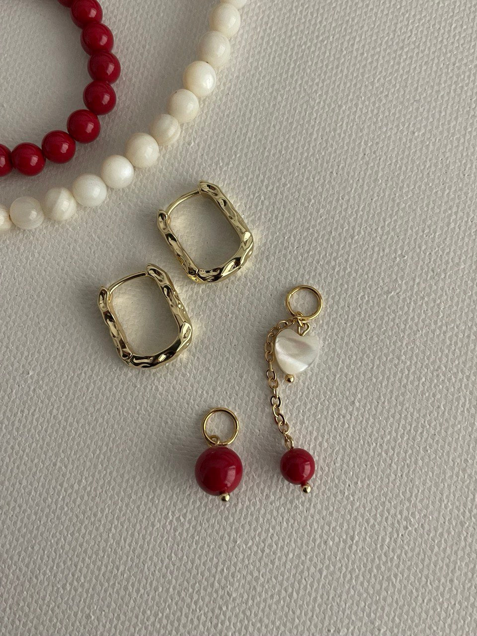 Earrings - ovals with nacre and crystal pearls