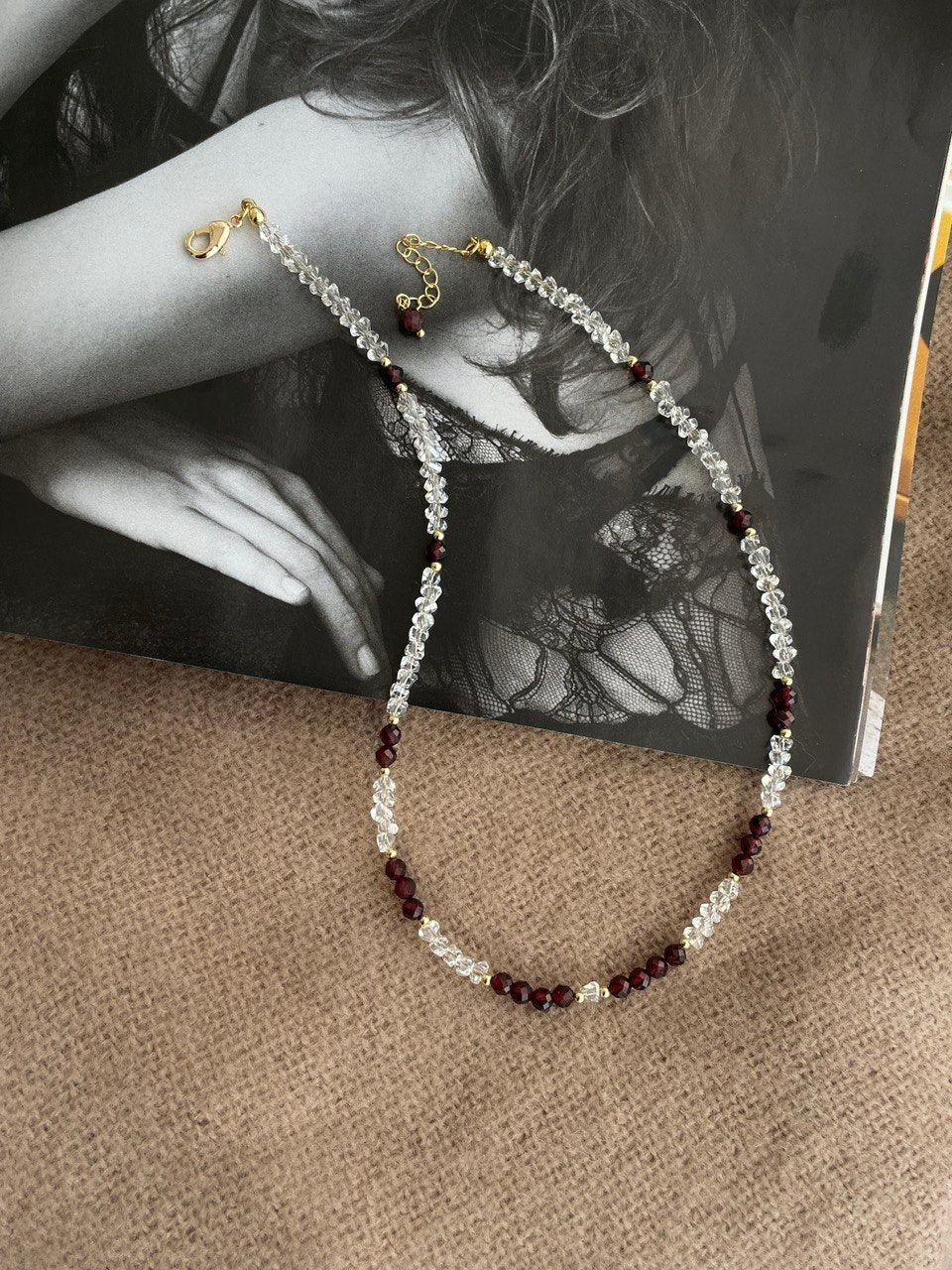 Колье с гранатом