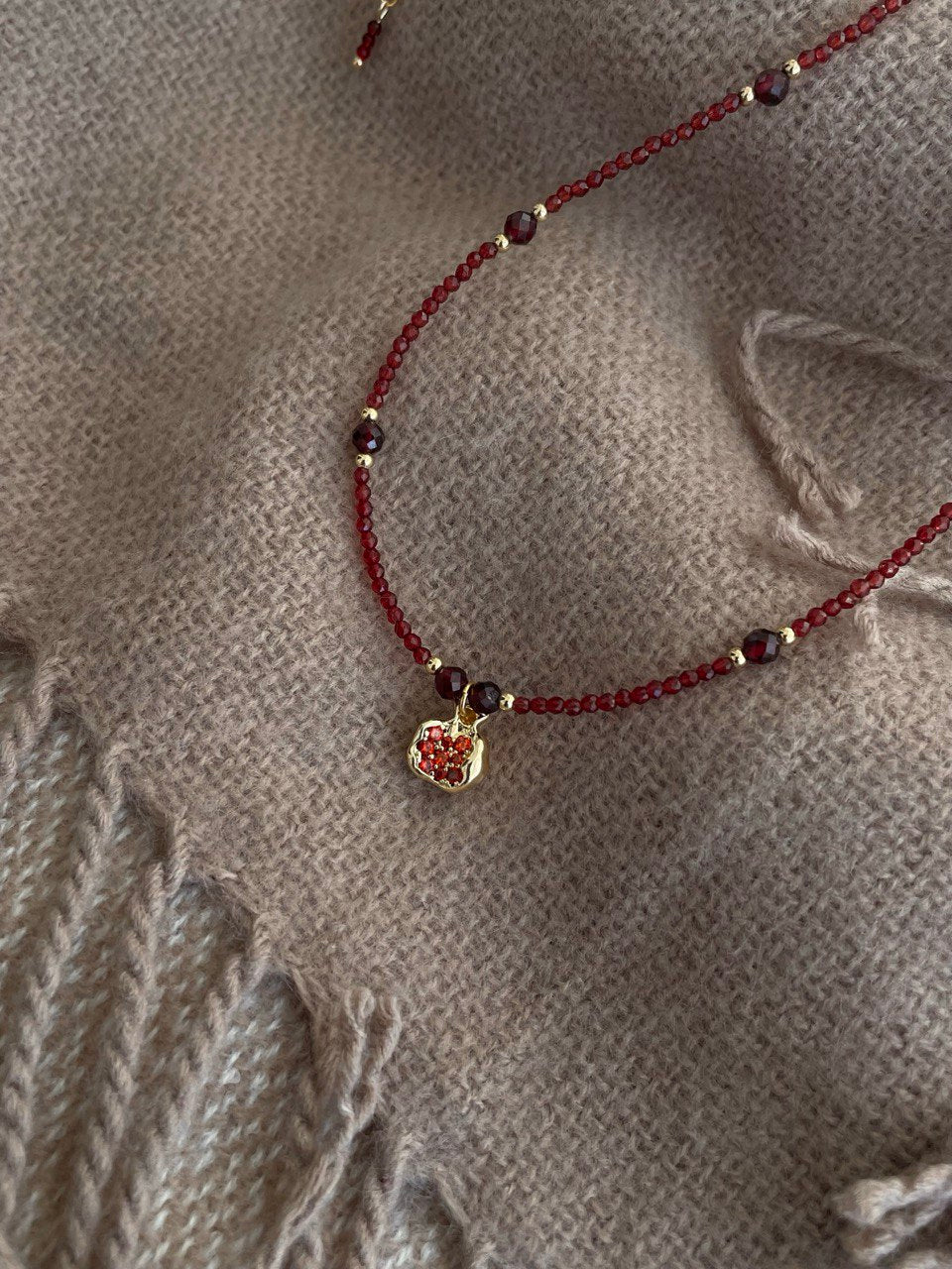Колье "Гранат"