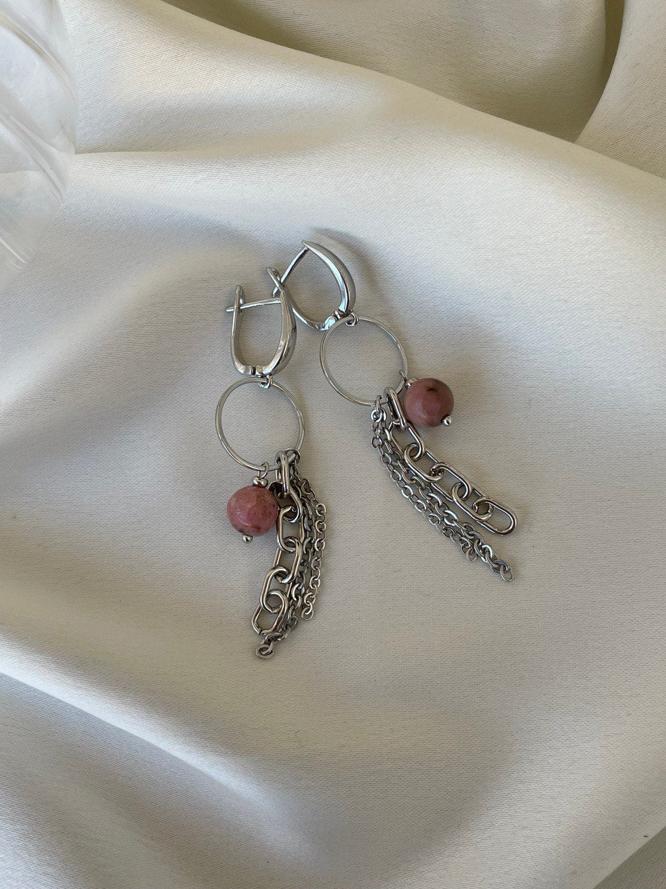 Pendientes largos con rodonita