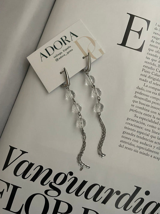 Earrings with rock crystal and chains