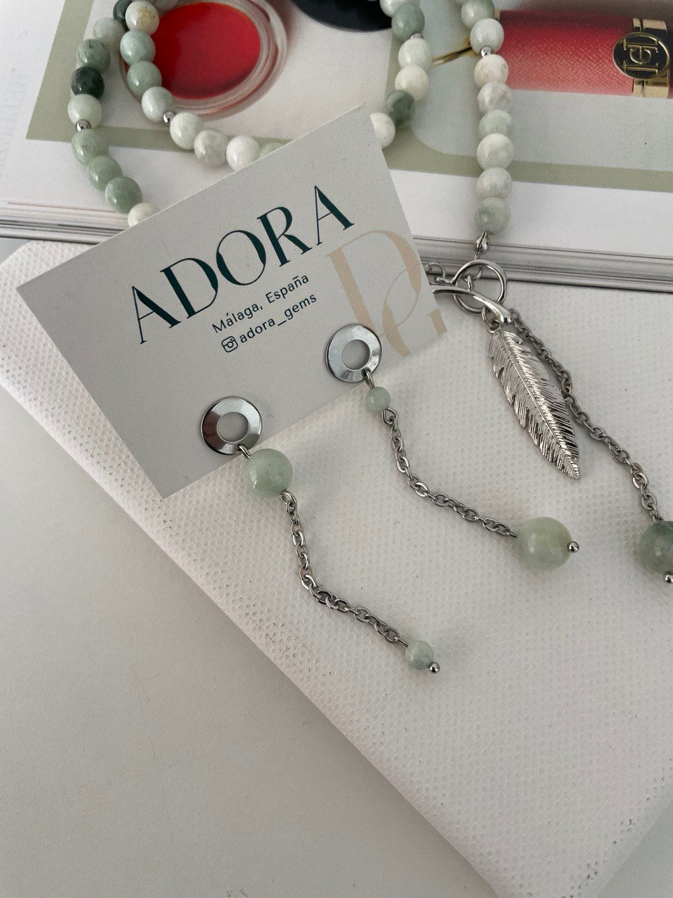 Pendientes con jadeíta en cadena