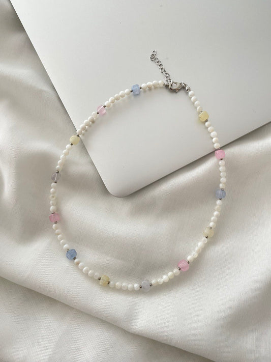 Mother of pearl necklace