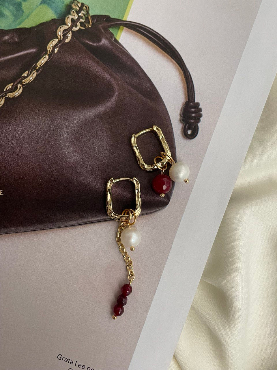 Earrings - ovals with agate and pearls