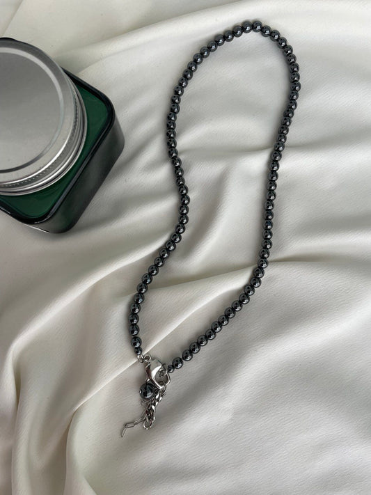 Колье из гематита