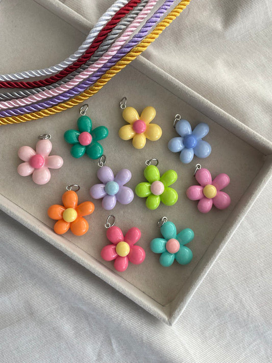 Подвеска Цветок