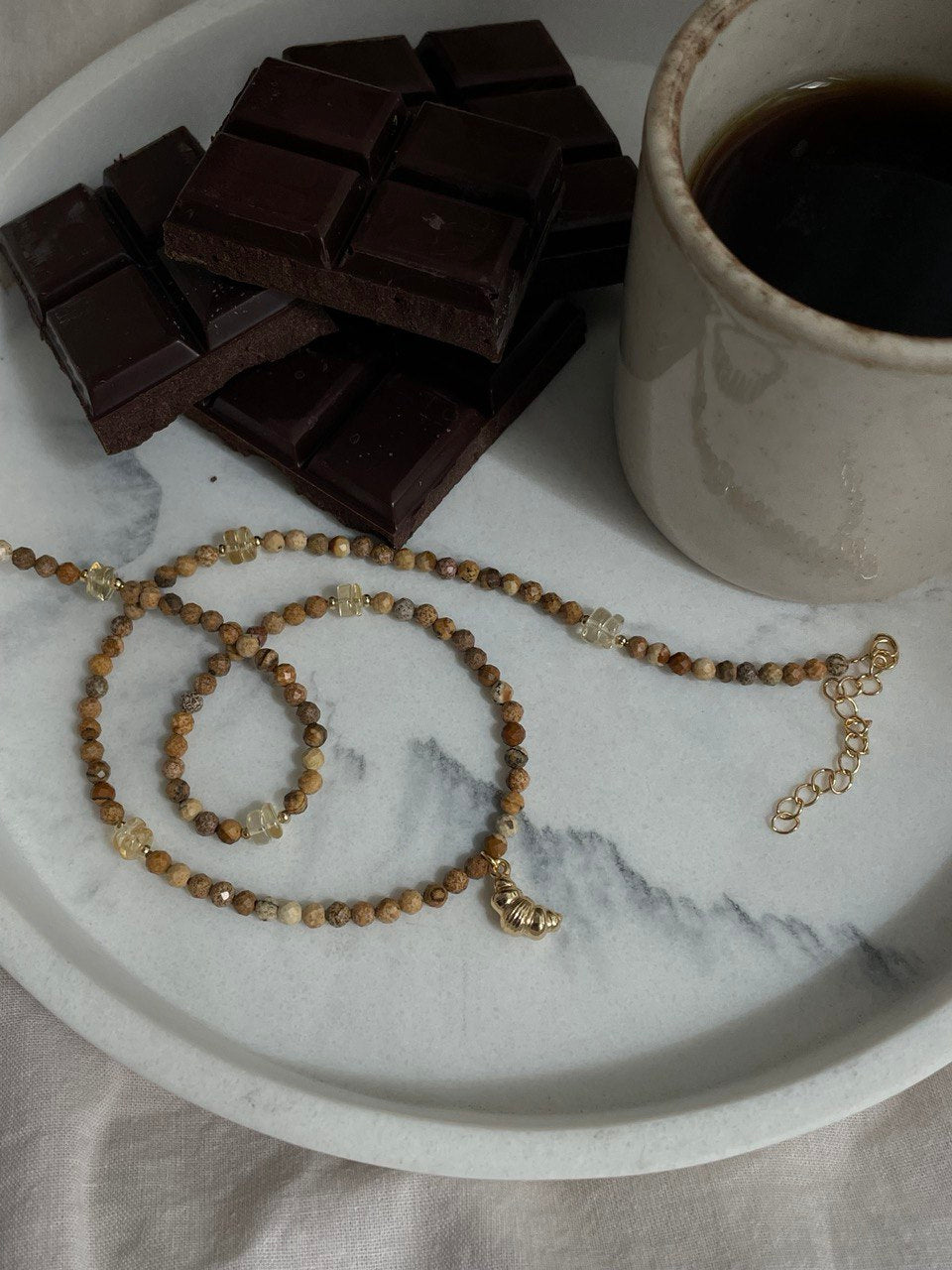 Колье "Круассан"