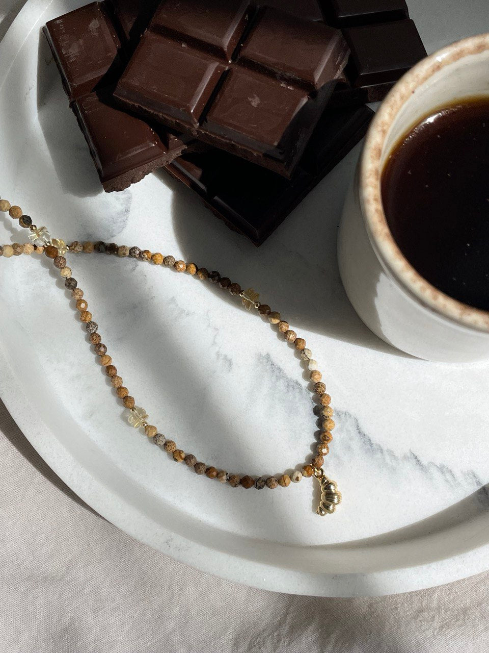 Колье "Круассан"