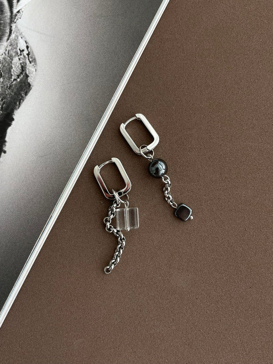 Серьги - овалы с кварцем и гематитом