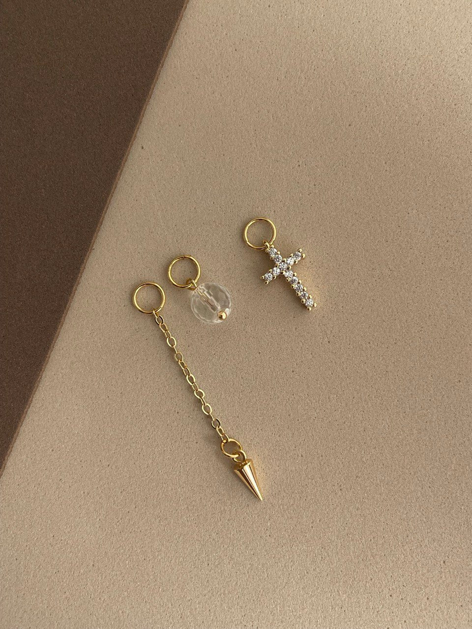 Набор подвесок с крестиком