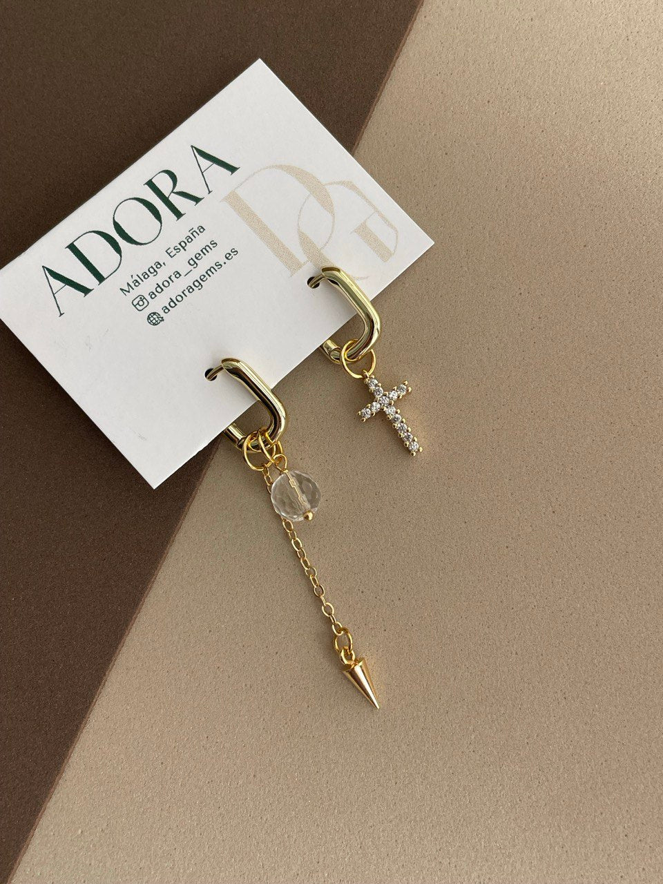 Набор подвесок с крестиком