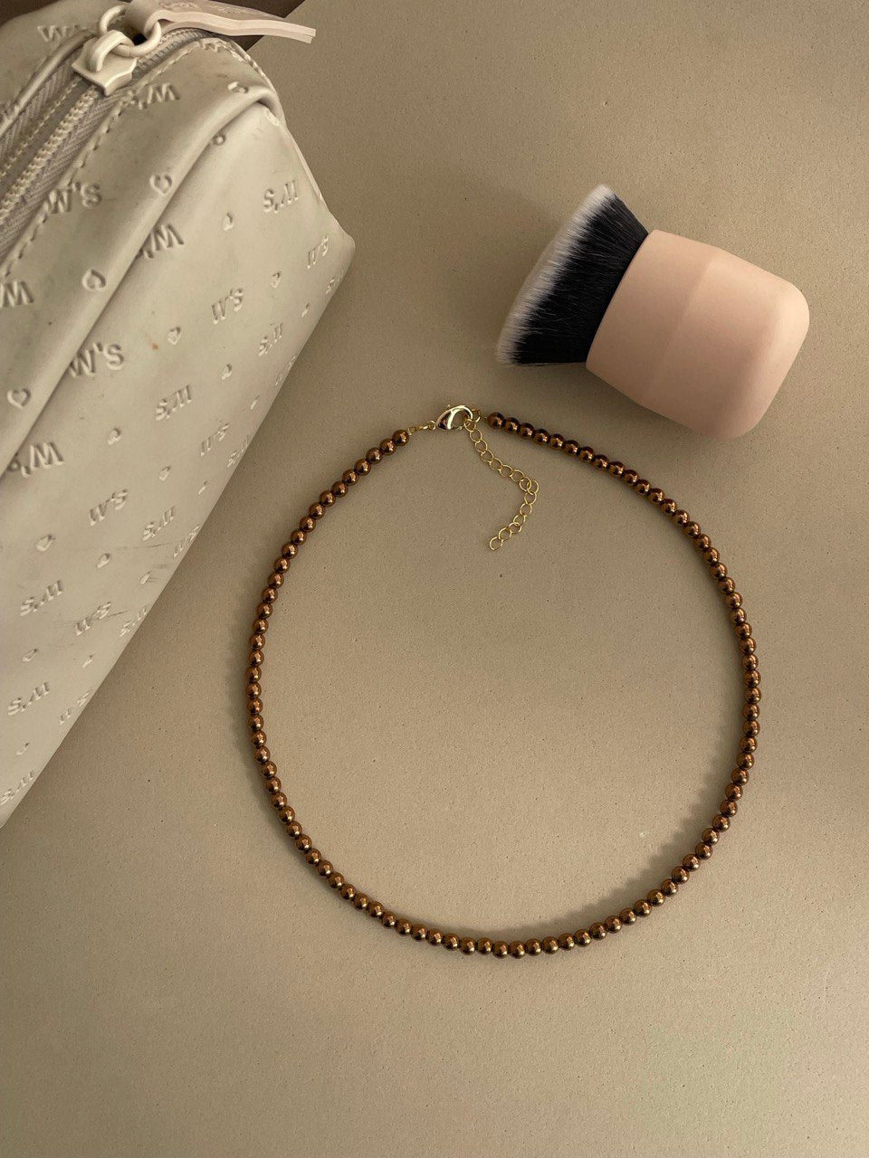 Колье из гематита