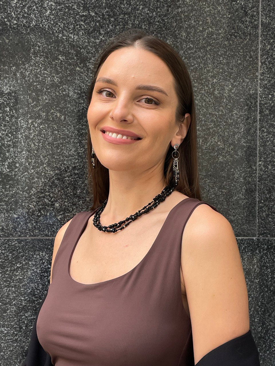 Колье "Черный лебедь"