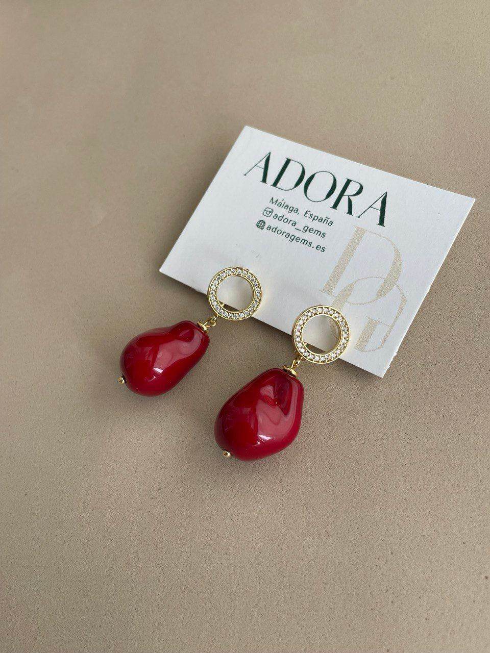 Серьги с красным жемчугом