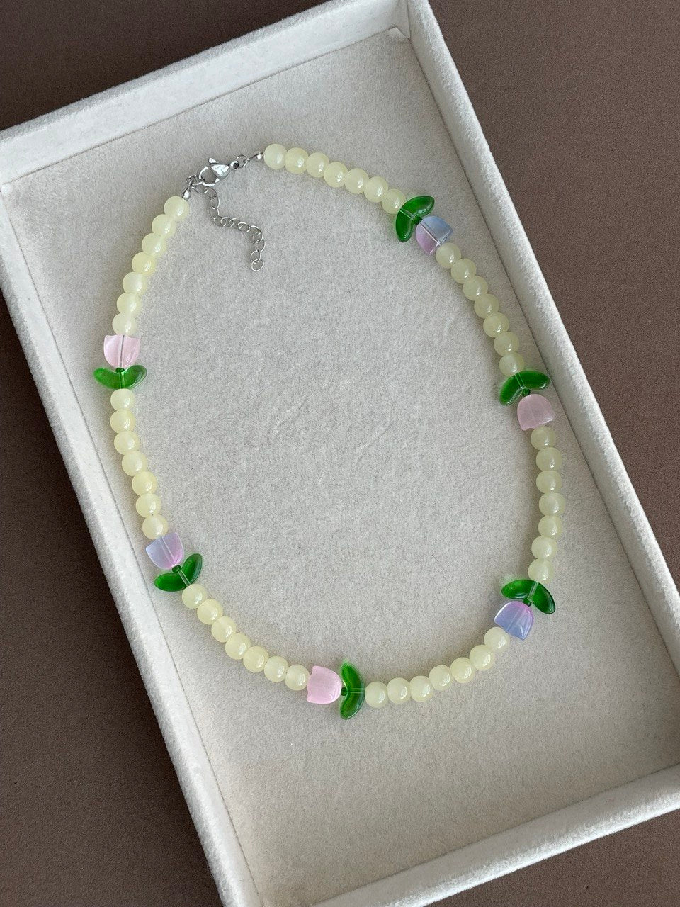 Колье "Тюльпаны"